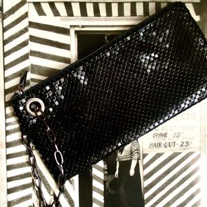NWOT Black Chainmail Clutch- Shiny Pewter Hue Hardware-70s-vibe but New-Bomb💣🖤